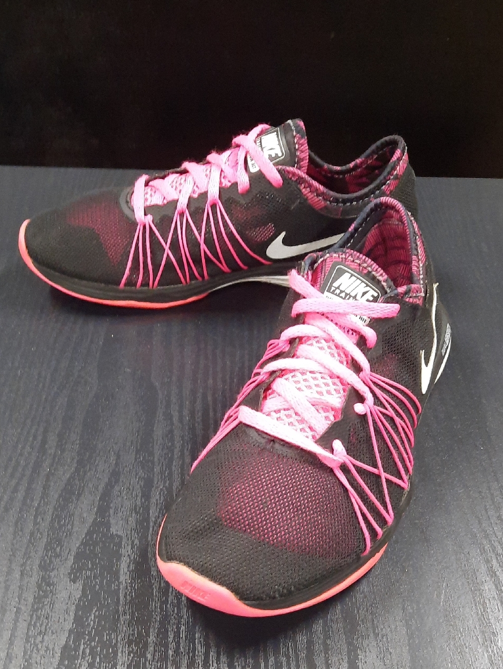 Women's Nike Dual Fusion Hit Training Shoes Size 6 Black Pink 844667-001 Running